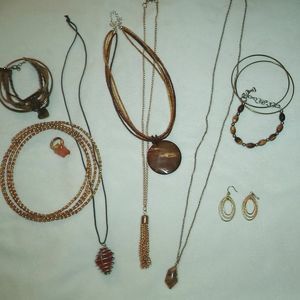 WOMENS JEWELRY LOT~NECKLACES BRACELETS RING EARRINGS CHOKERS-HEALING STONES